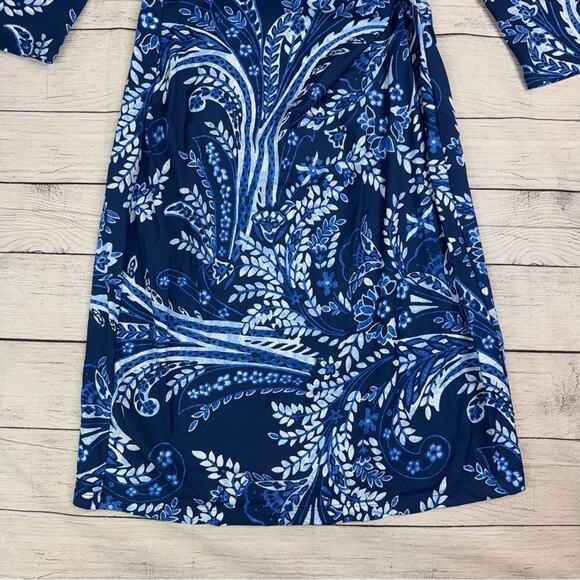J. McLaughlin Women's Blue Paisley Midi Dress with Boat Neck and 3/4 Sleeves XS - Picture 4 of 7